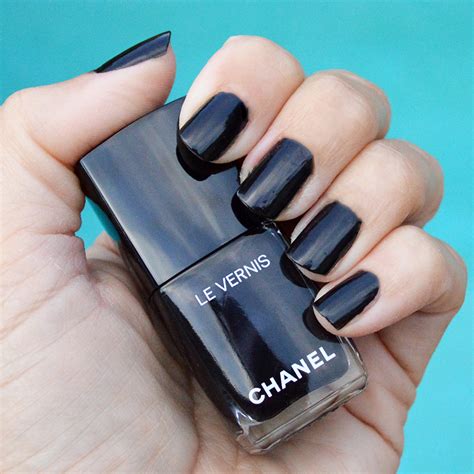 chanel nagelöl
